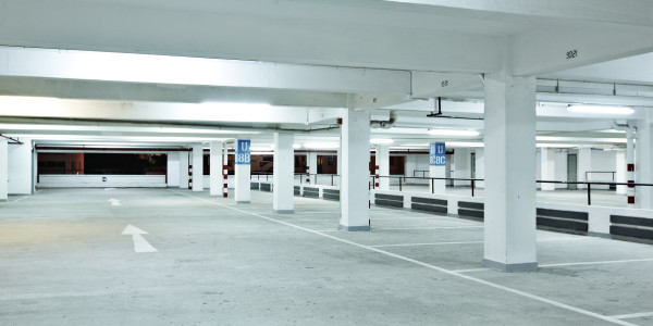 Comprar / Vender Dúplex y Áticos en Barcelona · con Garaje / Parking