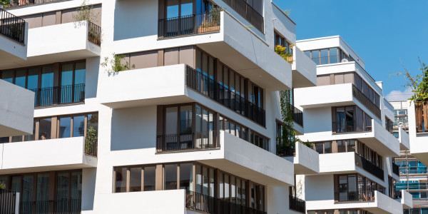 Comprar / Vender Dúplex y Áticos en Barcelona · con Ventanas Insonorizadas y Aislantes