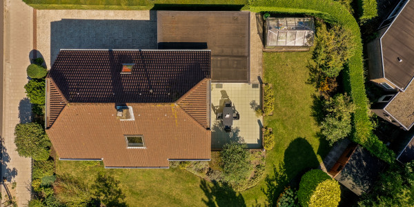 Comprar / Vender Solares, Terrenos y Parcelas Urbanizables en Barcelona · con servicios suministro (agua / luz)